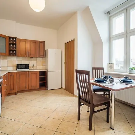 Niepodleglosci787 Apartamento *